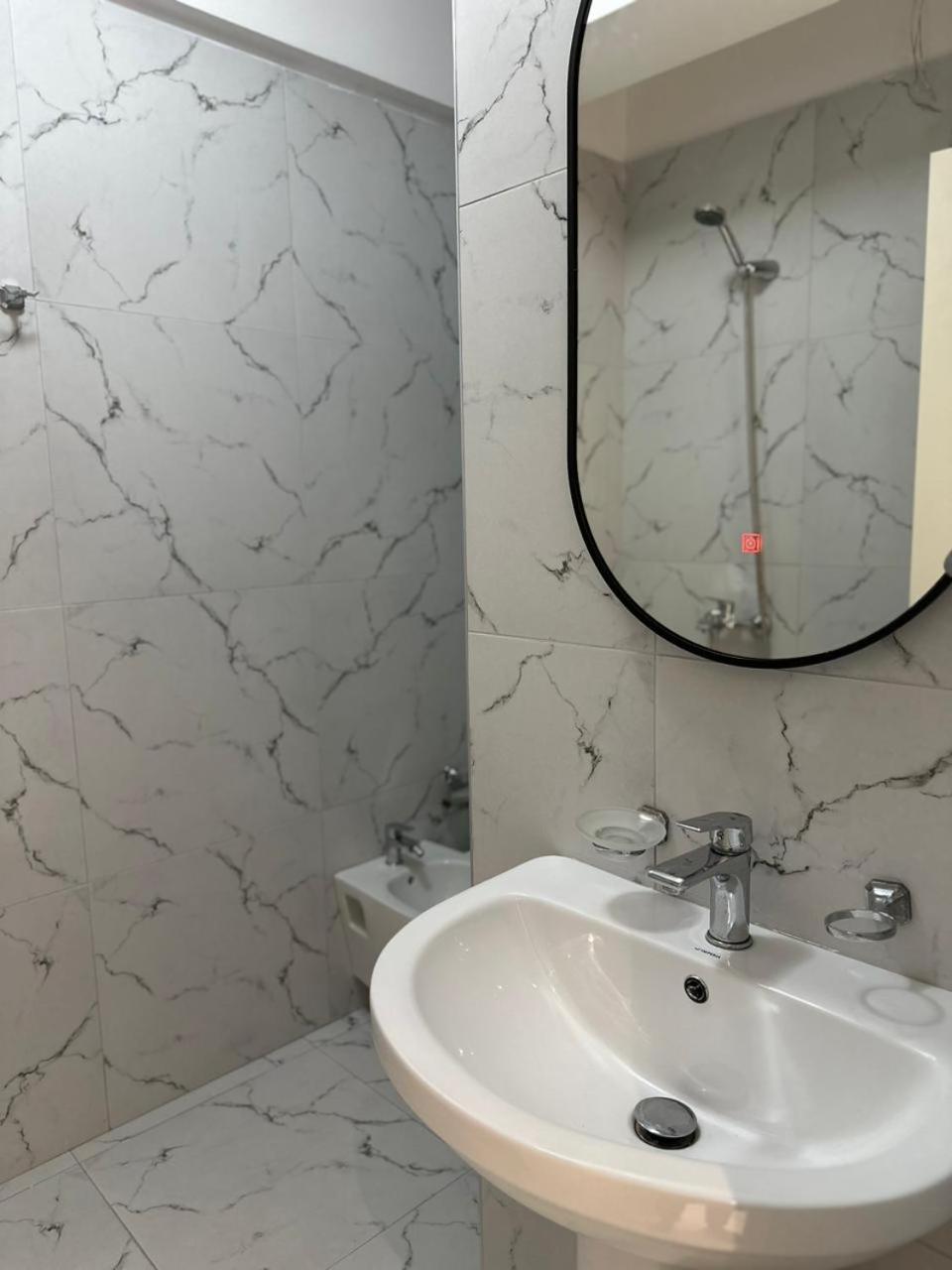 Agate City Center Apartment 티라나 외부 사진