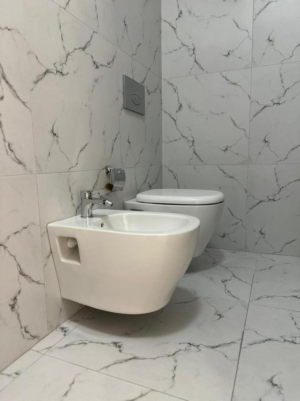 Agate City Center Apartment 티라나 외부 사진
